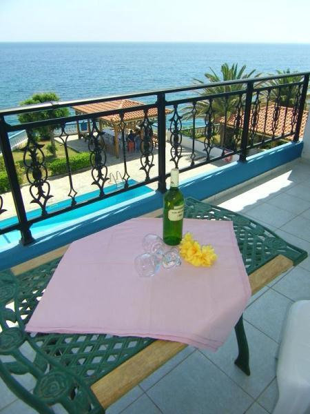 Cypriana Apartments Makry Gialos  Exterior photo