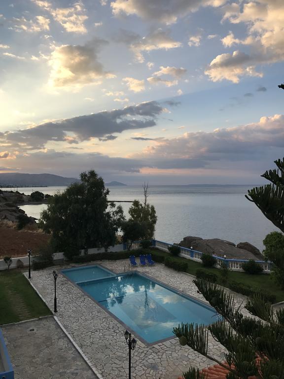 Cypriana Apartments Makry Gialos  Exterior photo
